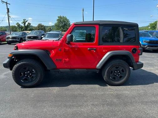 2025 Jeep Wrangler Sport