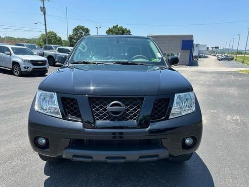 2021 Nissan Frontier SV