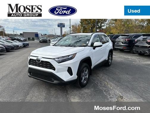 2022 Toyota RAV4 XLE