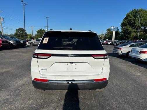 2022 Jeep Grand Cherokee 4xe Base