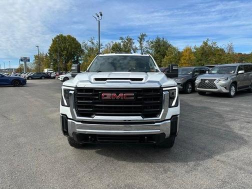2024 GMC Sierra 2500 Pro