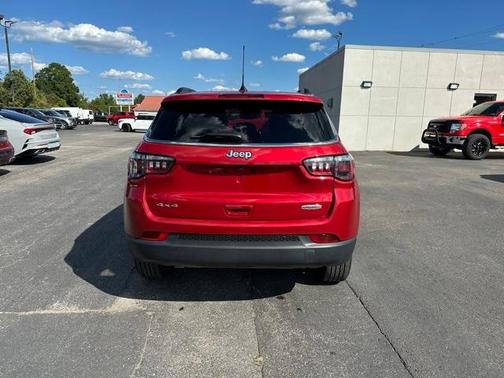2025 Jeep Compass Latitude