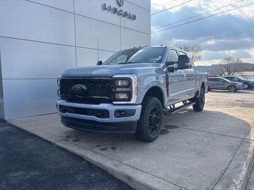 2026 Ford F-350 Lariat Super Duty