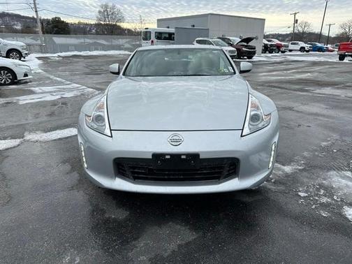 2016 Nissan 370Z Base