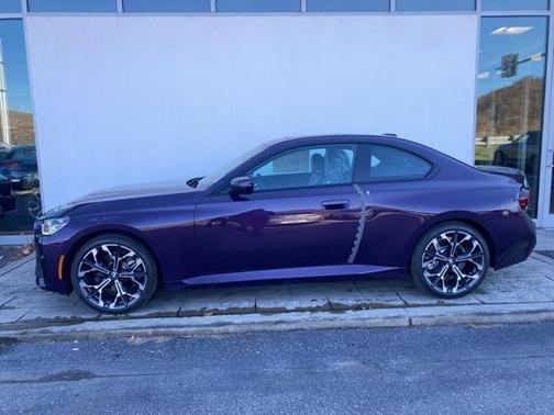 2026 BMW 230 i xDrive