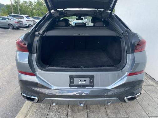 2024 BMW X6 xDrive40i