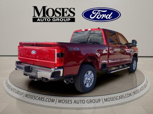 Ruby Red Metallic Tinted Clearcoat 2027 Ford F-350 XLT