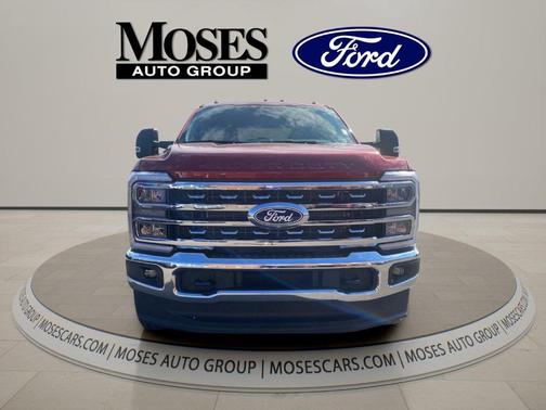 Ruby Red Metallic Tinted Clearcoat 2027 Ford F-350 XLT