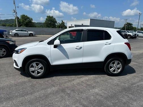 2022 Chevrolet Trax LS