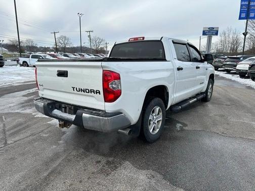 2014 Toyota Tundra SR5