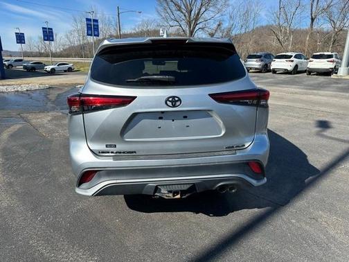 2022 Toyota Highlander XSE