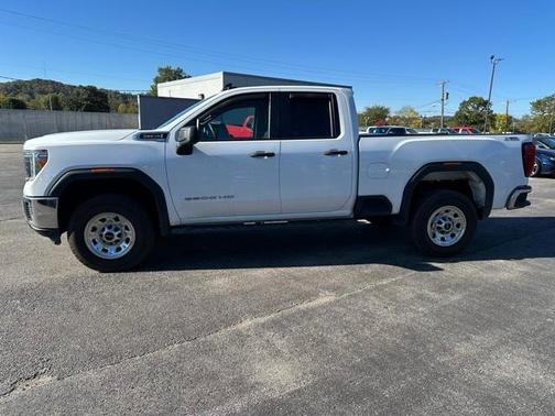 2022 GMC Sierra 2500 Pro