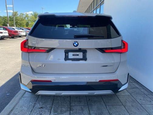 Dune 2026 BMW X1 xDrive28i