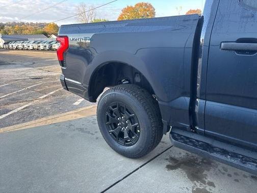 2025 Ford F-150 Lightning XLT