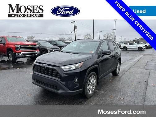 2025 Toyota RAV4 XLE Premium