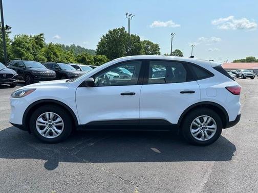2022 Ford Escape S