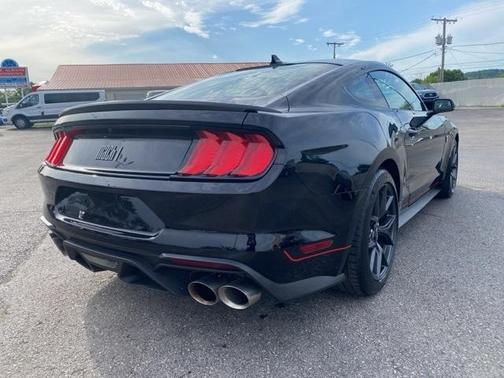 2022 Ford Mustang Mach 1