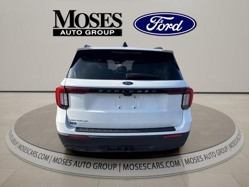 Star White 2025 Ford Explorer Active