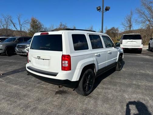 2017 Jeep Patriot Sport