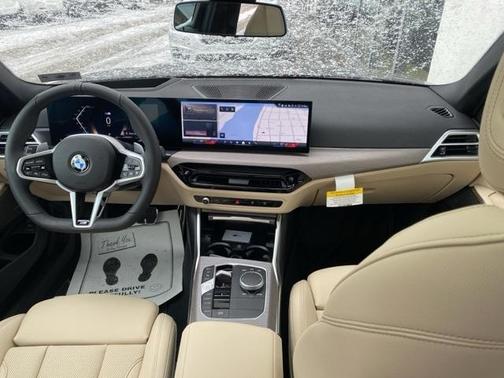2026 BMW 330 I XDrive NA