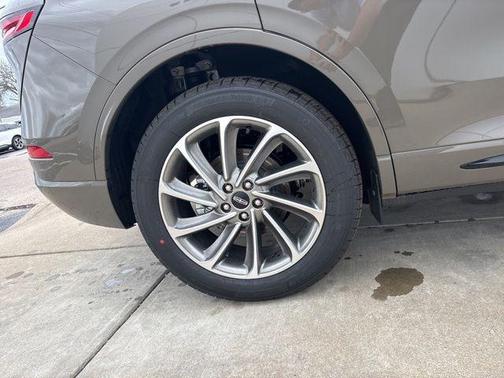 Harbor Gray Metallic 2025 Lincoln Corsair Grand Touring