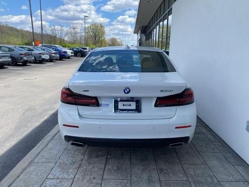 2022 BMW 530 i xDrive
