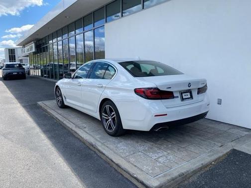 2022 BMW 530 i xDrive