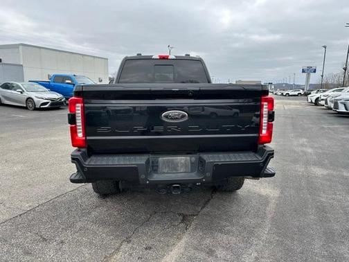 2024 Ford F-350 Lariat Super Duty