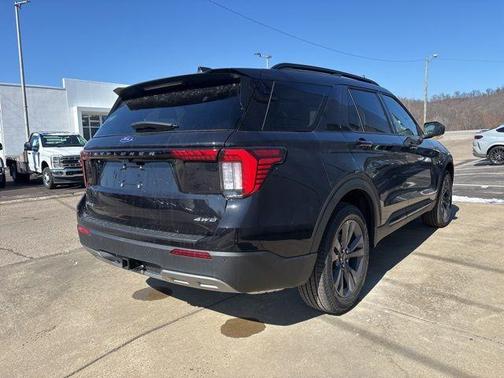 Agate Black 2026 Ford Explorer Active