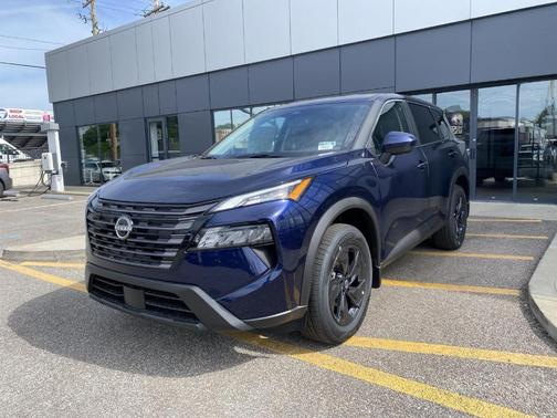 Deep Ocean Blue 2026 Nissan Rogue SV
