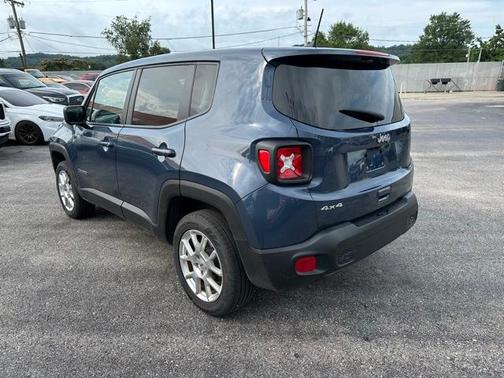 2023 Jeep Renegade Latitude