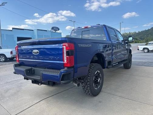 2026 Ford F-350 Lariat Super Duty