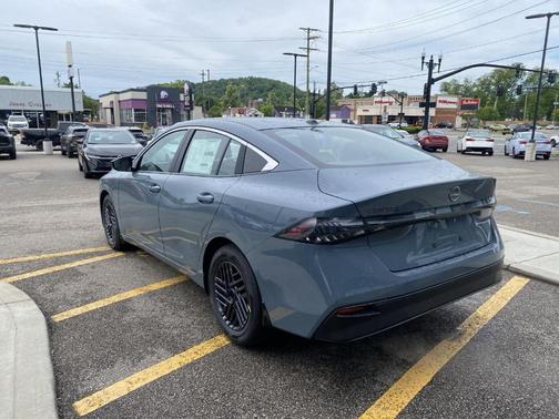 Atlantic Gray M 2026 Nissan Sentra SV