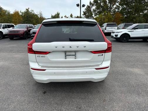 2023 Volvo XC60 B5 Core