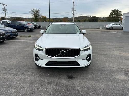 2023 Volvo XC60 B5 Core