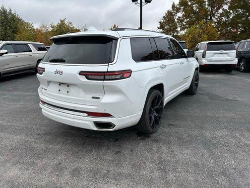 2022 Jeep Grand Cherokee L Overland