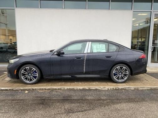 2026 BMW 530 i xDrive