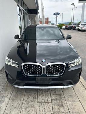 2024 BMW X4 xDrive30i