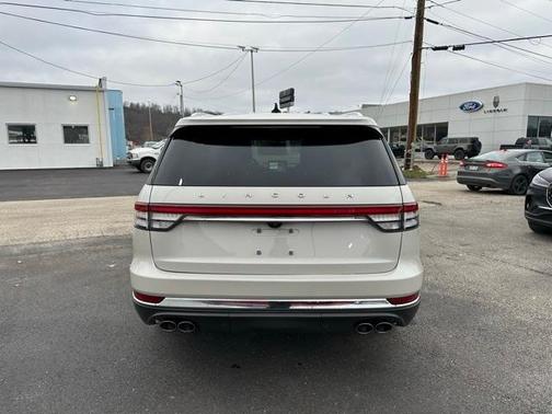 2022 Lincoln Aviator Reserve AWD