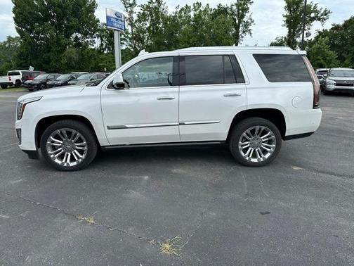 2020 Cadillac Escalade Premium Luxury