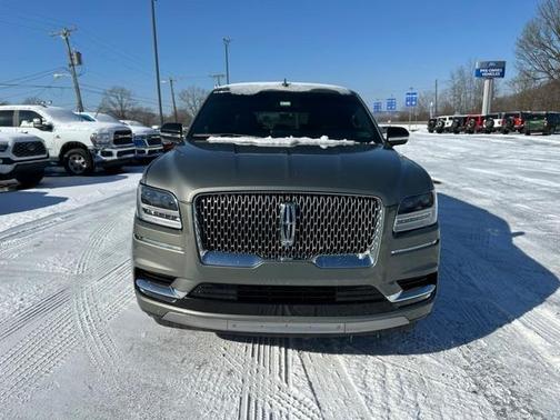 2019 Lincoln Navigator L Select