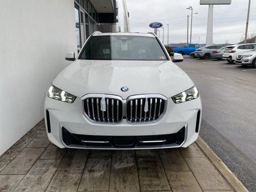 Alpine White 2026 BMW X5 xDrive40i