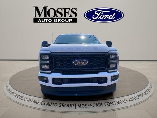 Oxford White 2026 Ford F-250 XLT