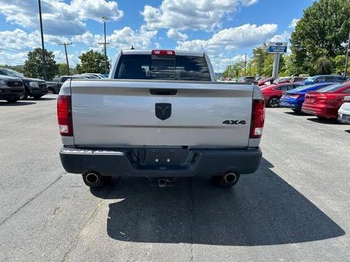 2020 RAM 1500 Classic SLT