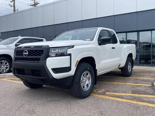 Glacier White 2026 Nissan Frontier S