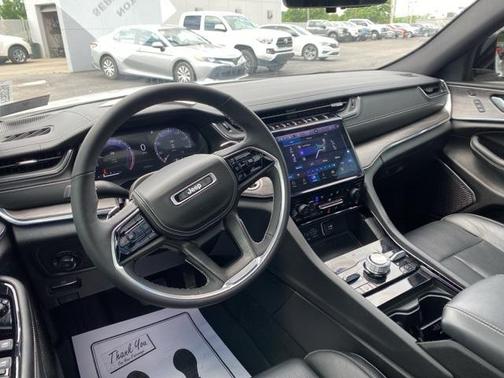 2024 Jeep Grand Cherokee L Overland