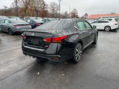2022 Nissan Altima 2.5 Platinum