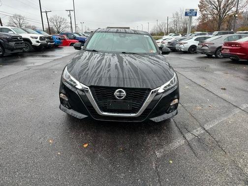 2022 Nissan Altima 2.5 Platinum