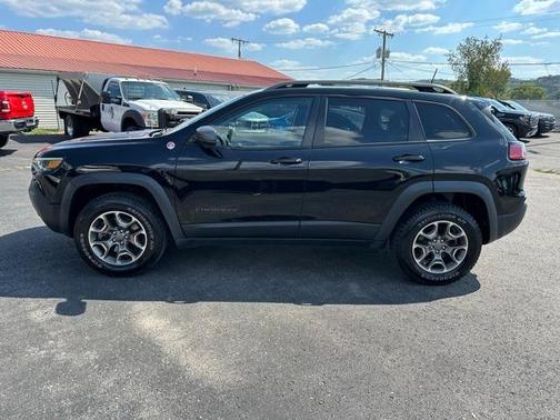2021 Jeep Cherokee Trailhawk