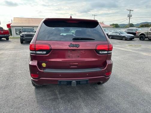 2022 Jeep Grand Cherokee WK Laredo